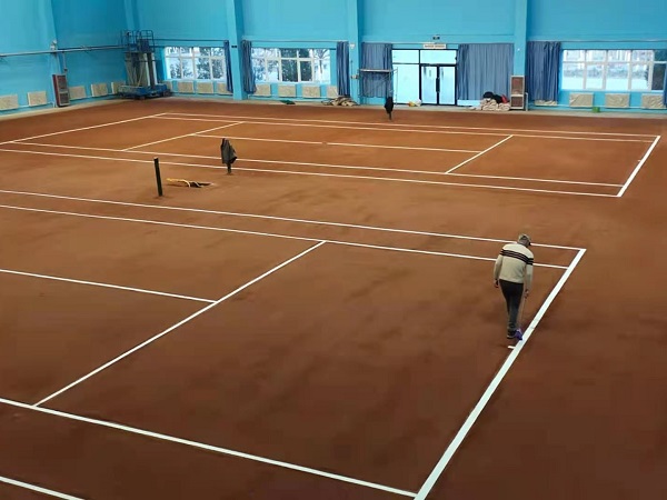 乌海市海电小区网球馆场地改造完工